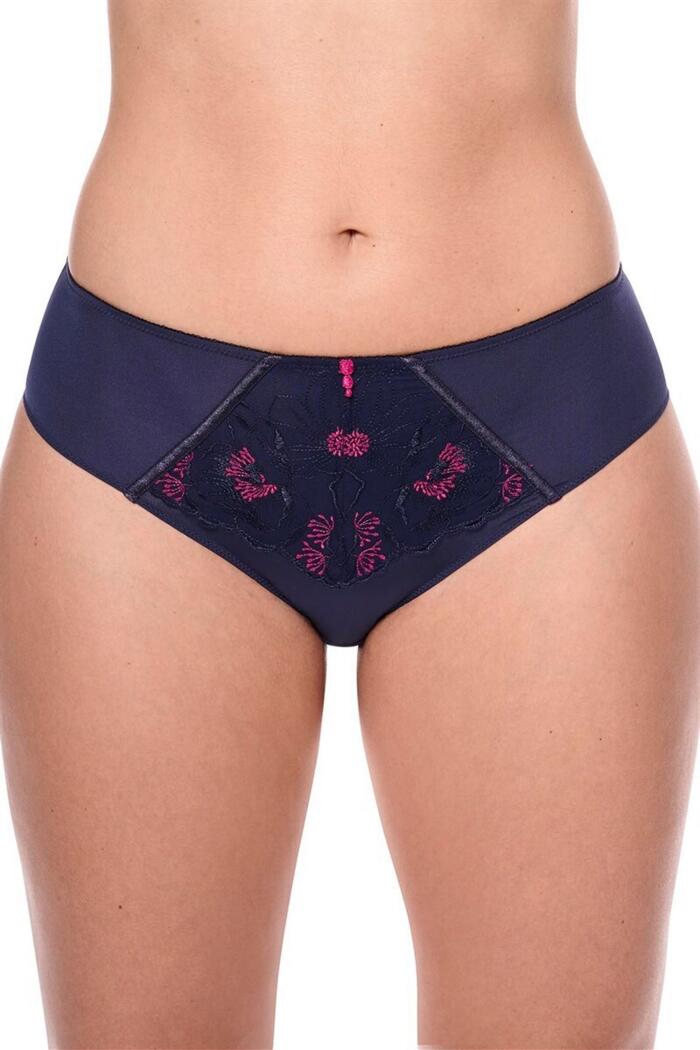 Delila slip 